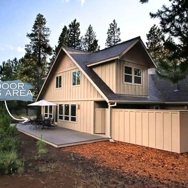 Sunriver Gem - SHARC Pass | Hot Tub | Fireplace
