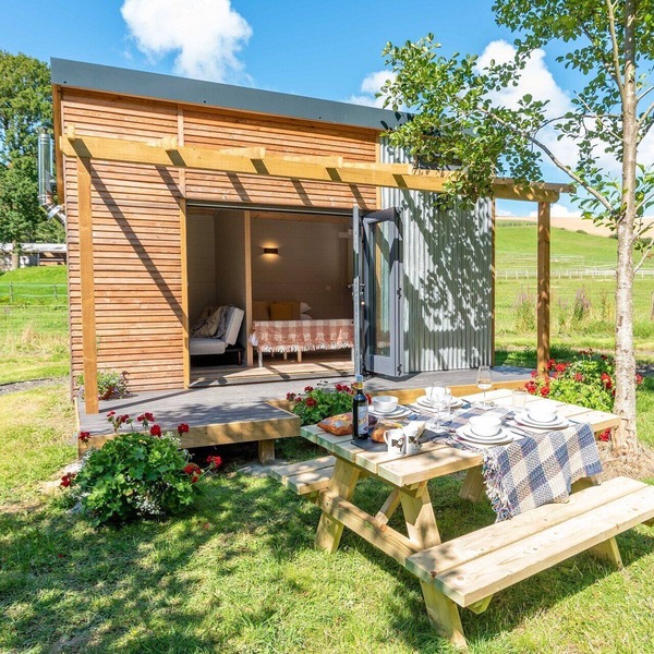 Sunset Cabins - Open Plan, Sleeps 3