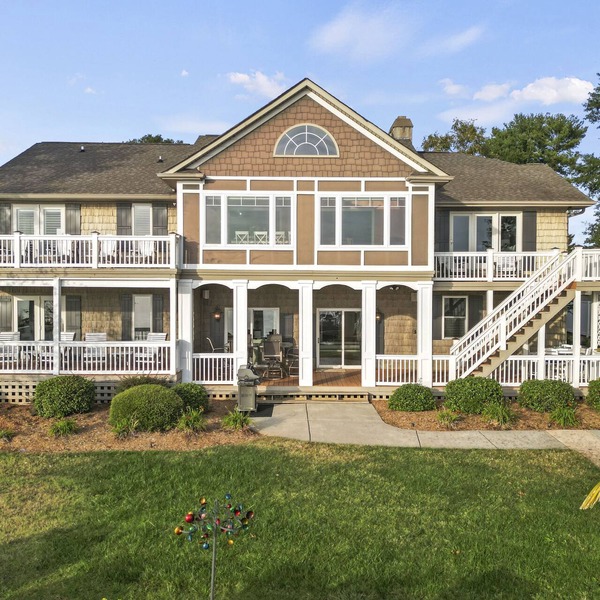 Sunset Pointe - Entertainers Dream with Amazing Lake Norman Views