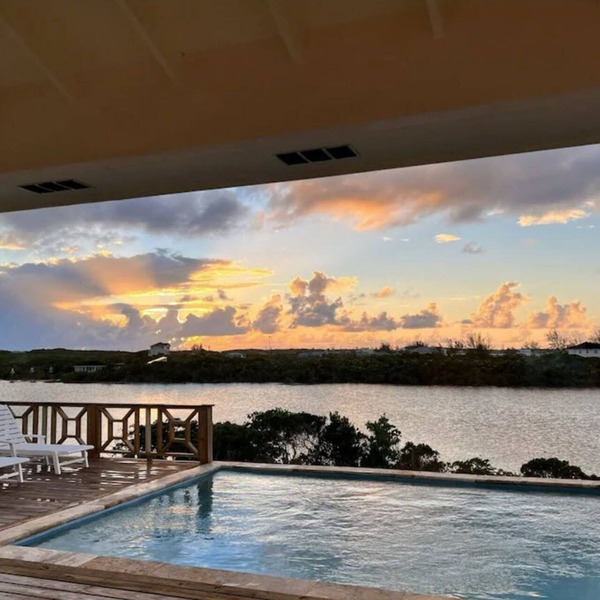 Sunset Villa - Exuma Bahamas with Private Heated Pool!, Vacation Villa Moments with Private Heated P.