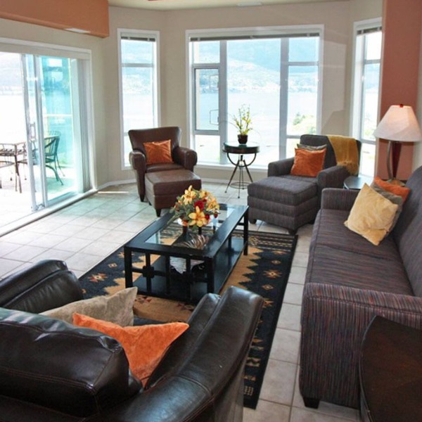Sunset Waterfront Resort 1803 Lakeview, Pool, Beach, Downtown!