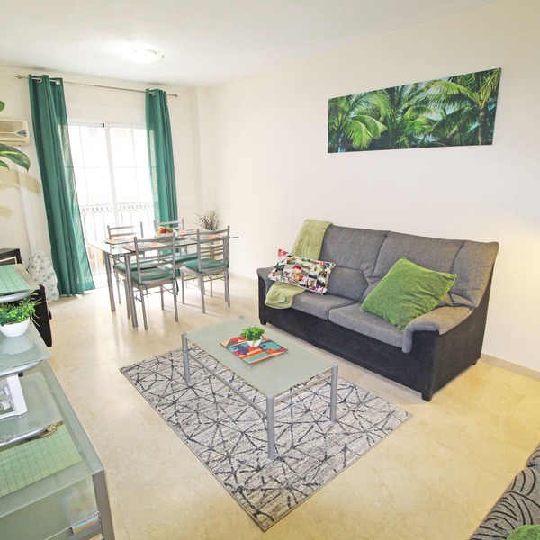 Super central, bright, spacious, terraces and patio