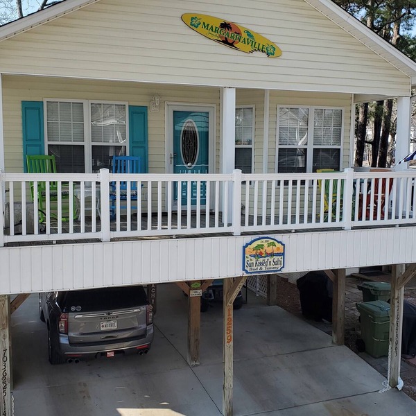 ^Super Clean, Well Equipped Beach House w/Partial Oceanview, Golf Cart, WiFi^