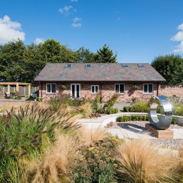 Super spacious barn conversion with Log fire and hot tub