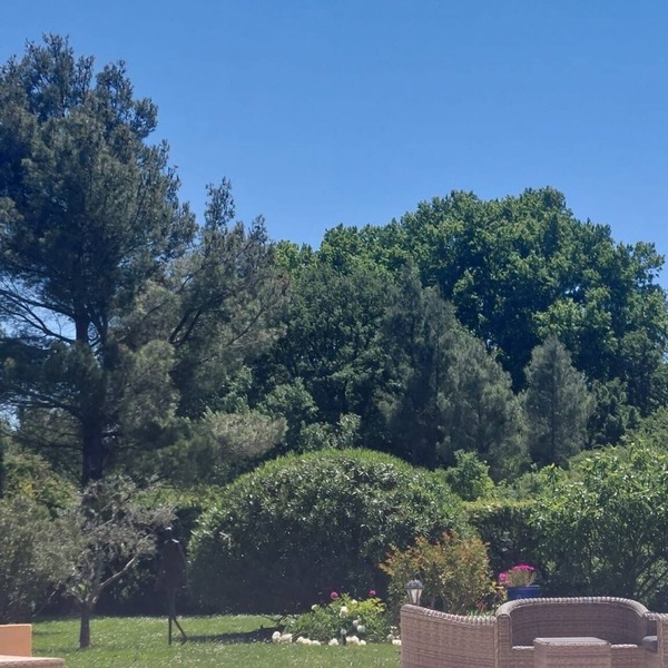 SUPERB VILLA CONTEMPORAINE 8/10 pers Gd Piscine chauf