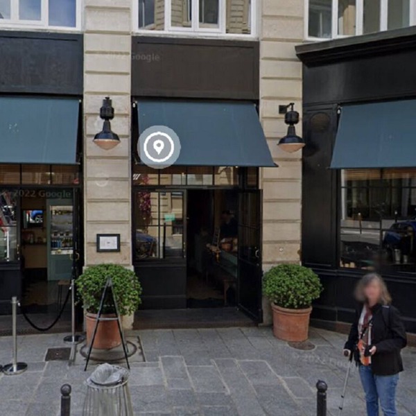 Superbe Studio Refait par Architecte, Quartier le Plus Recherché de Paris