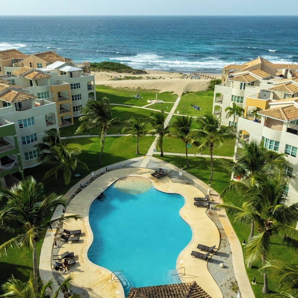 SurfSunSerenity Spacious Beachfront Penthouse Roof Top Terrace 3BD3BA Jobos!