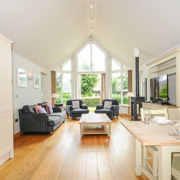Swandown, 3 Blackdown