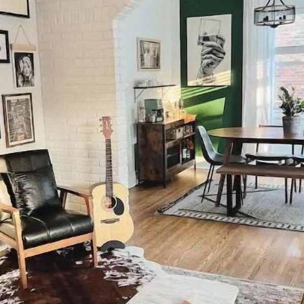 Swanky Retreat - Mins to Everything