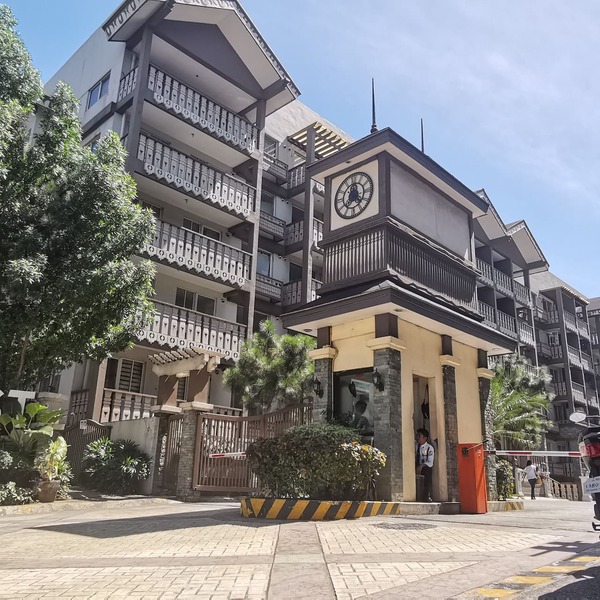 SweetSuites at Pine Crest New Manila/#T3-1012