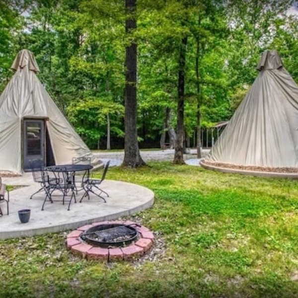 Teepee - Experience something truly unique: A teepee with a door!