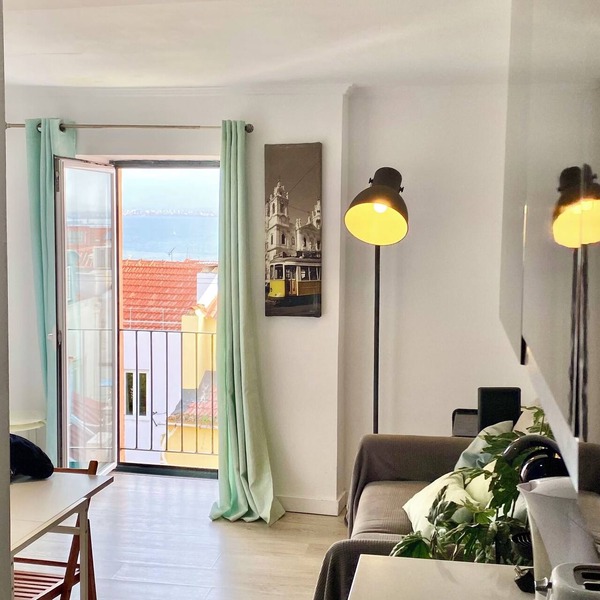 Tejo River View Classic Flat Lisbon Historic Heart