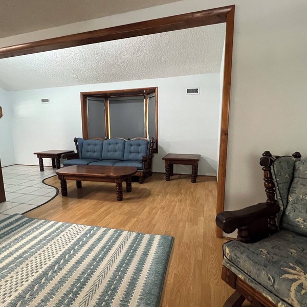The Anglers Basecamp! Newly remodeled 2-bedroom house in Panacea