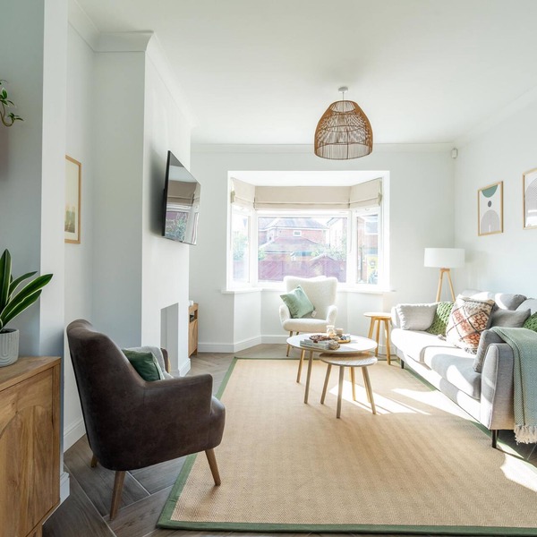 The Birdie- Sleeps 5 guests