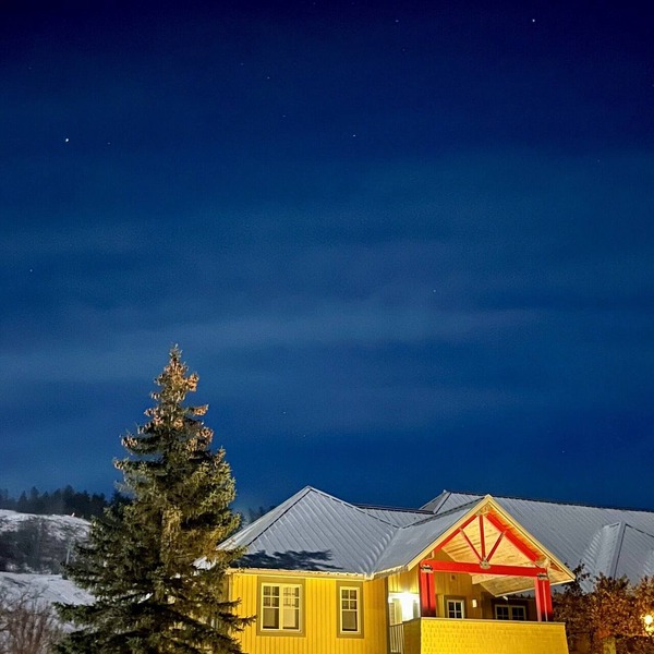 The Bogie Basecamp (Ski-in/out)