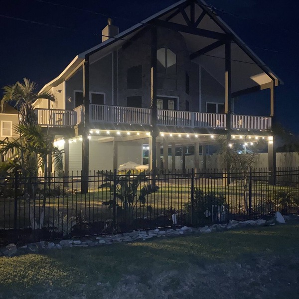 The Compound in Sunny San Leon