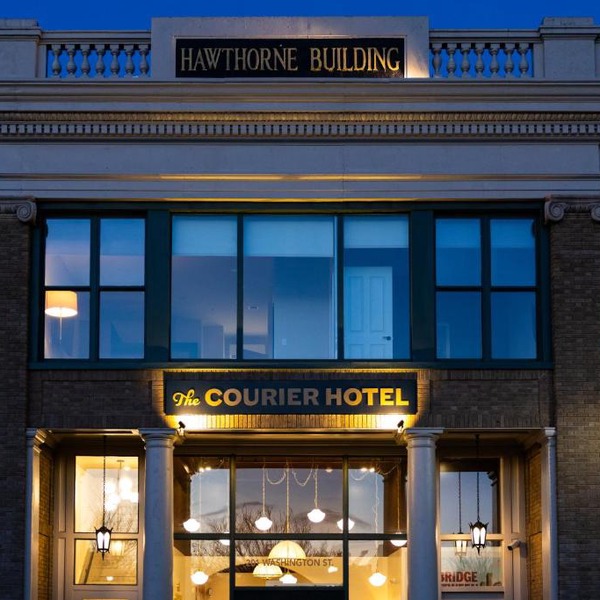 The Courier Hotel