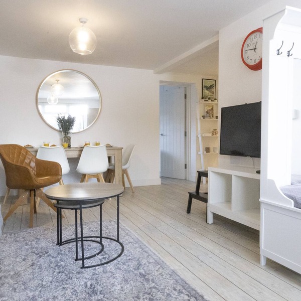 The Evenlode | Kidlington Holiday Let | 1 Bed & Sleeps 2