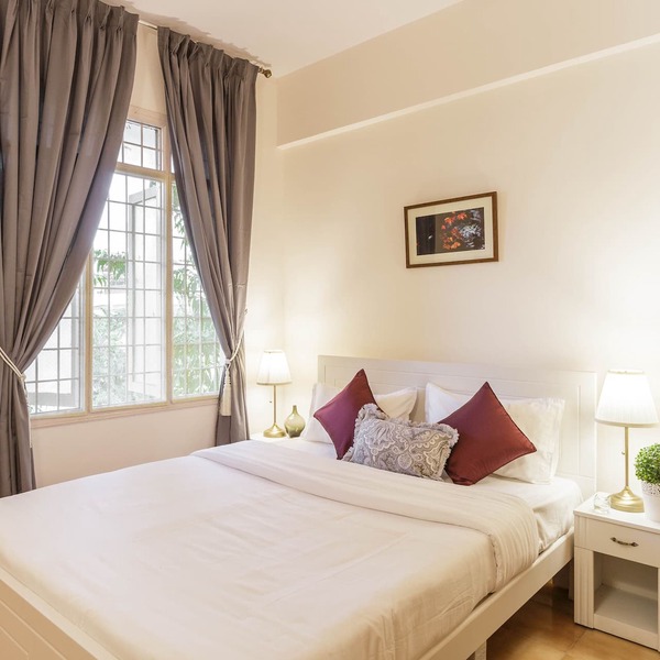 The Garnet Suite a Self-Serviced Residence