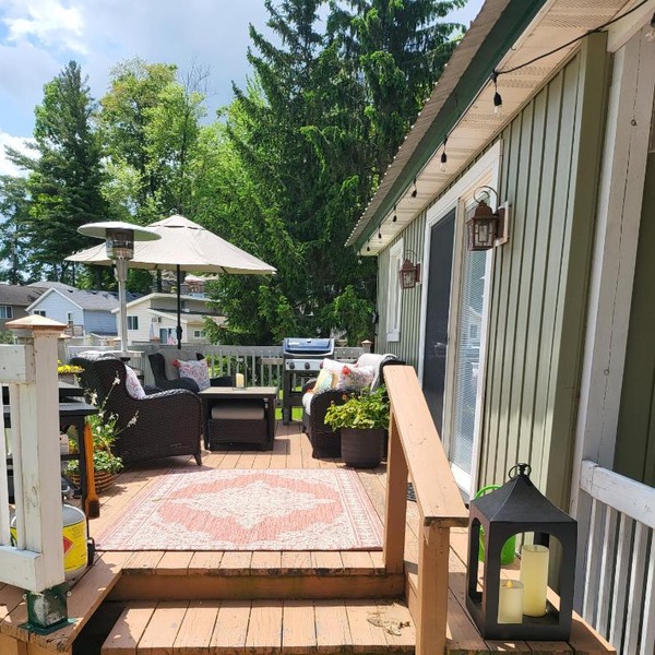 The Lakefront Cottage on Big Pine Island