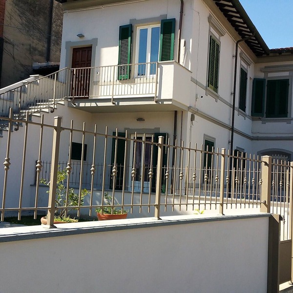 The marina court apartment under the Tower of Pisa