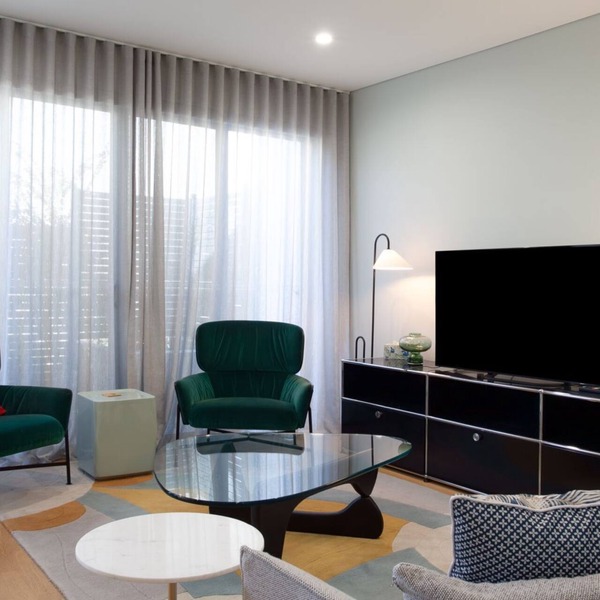 The Modern Marvel, Turramurra