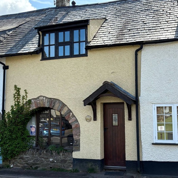 The Old Forge - Two Bedroom Cottage in the very Heart of Exmoor (Pet Friendly)