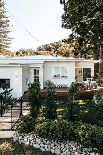 The Patonga Cottage