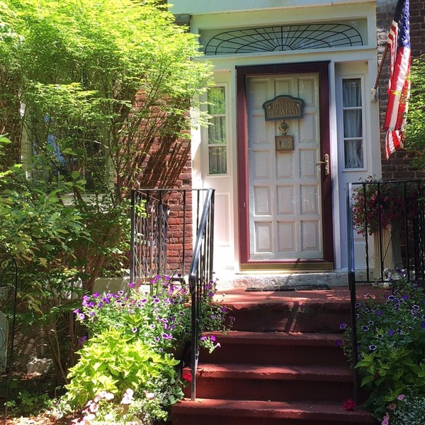 The Pratt Smith House B&B