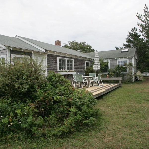 The Quintessential Traditional Nantucket Vacation!