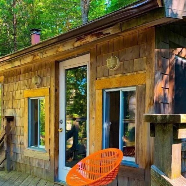 The River Island Hideaway near Wakefield, Quebec