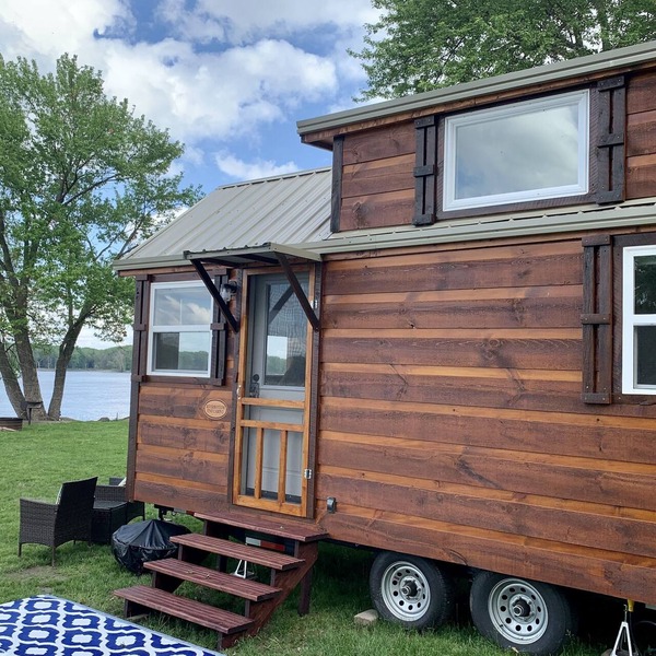 The Riverbottom - Tiny Home 2