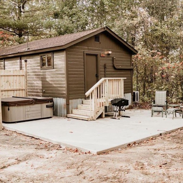 The Tiny Timber/Tiny Cabin