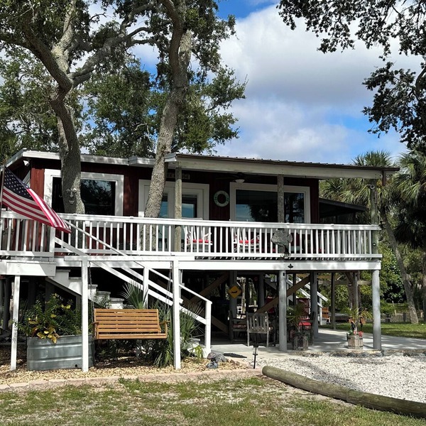 The Tree House - amazing unobstructed view of the Gulf of Mexico from your deck!