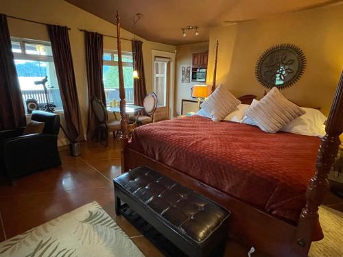 The Tuwanek Bed and Breakfast