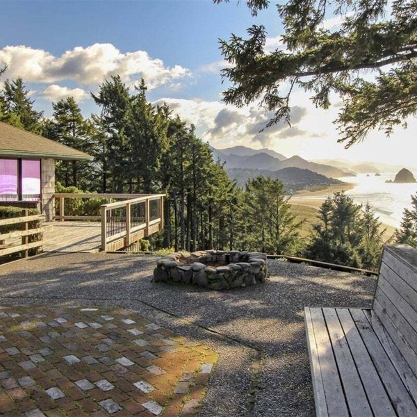 The Viewpoint - Ocean Views!