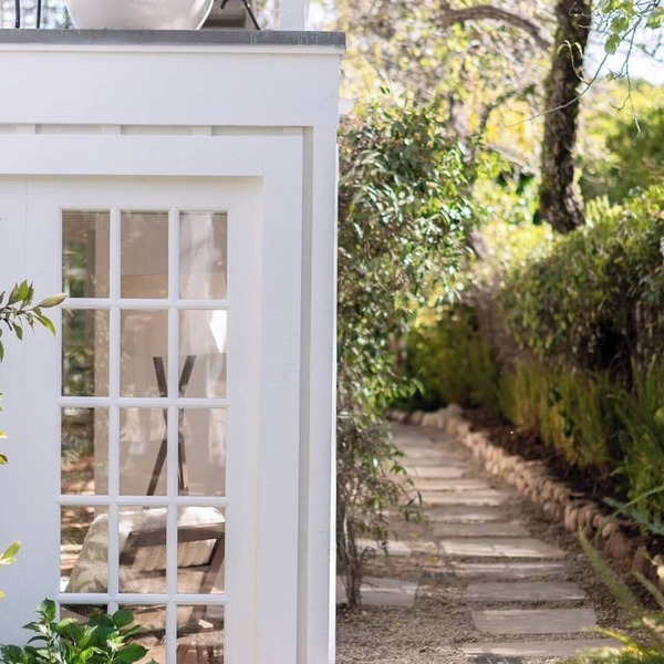 This duplex is a 2 bedroom(s), 2 bathrooms, located in Montecito, CA.