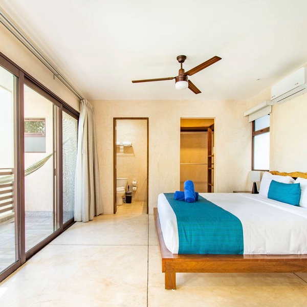 This fabulous accommodation will provide you with a relaxing atmosphere .