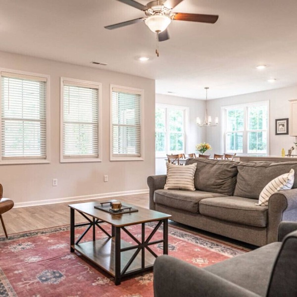 Three bedroom in United States of America, Aberdeen