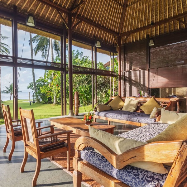 Three oceanfront luxury villas with sauna and tennis court