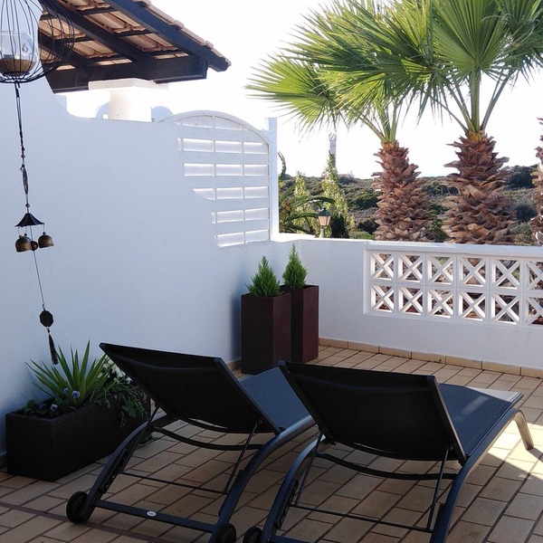 Three Palms Apartment