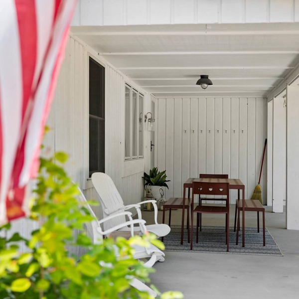 Three Pines Hideaway
