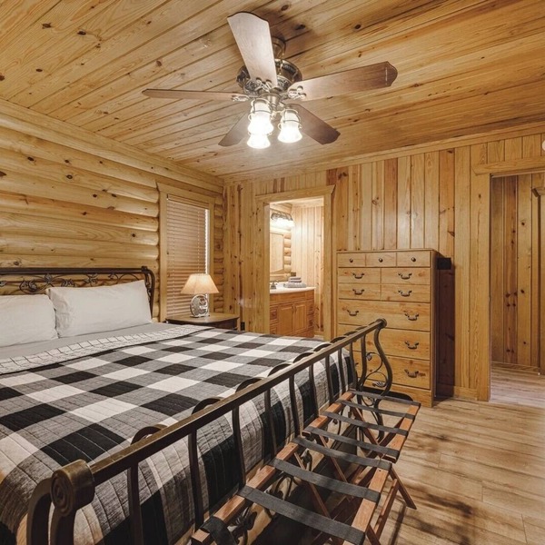 Timber Lodge Ranch - Ranch House