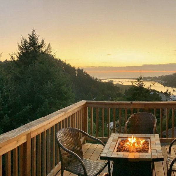 Tiny Home hosted by Rogue River Landing RV & Resort