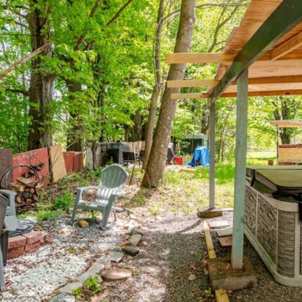 Tiny House on Walnut Grove