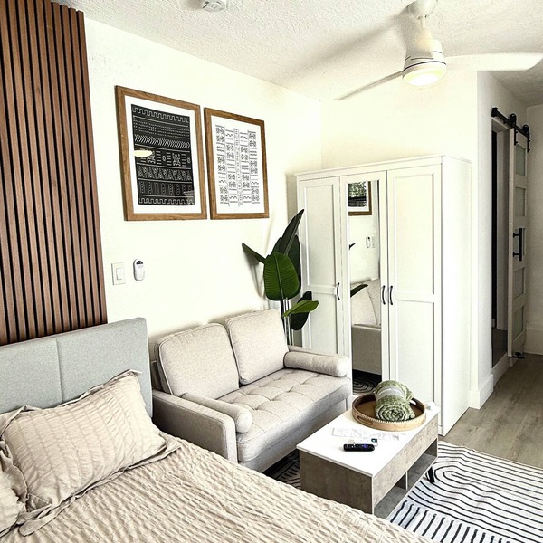 Tiny Studio Apartment Near St. Pete’s Vibrant Grand Central District