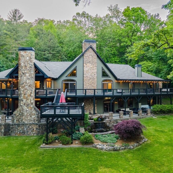 Toccoa Lodge Toccoa River Frontage 10000 sqft