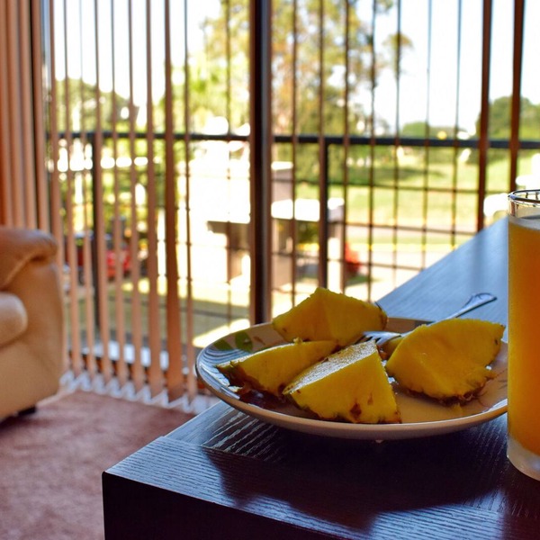 TOP VALUE! PERFECT SAFE LOCATION & COMFORT w/AC* & Pool & Free Airport Welcome!*