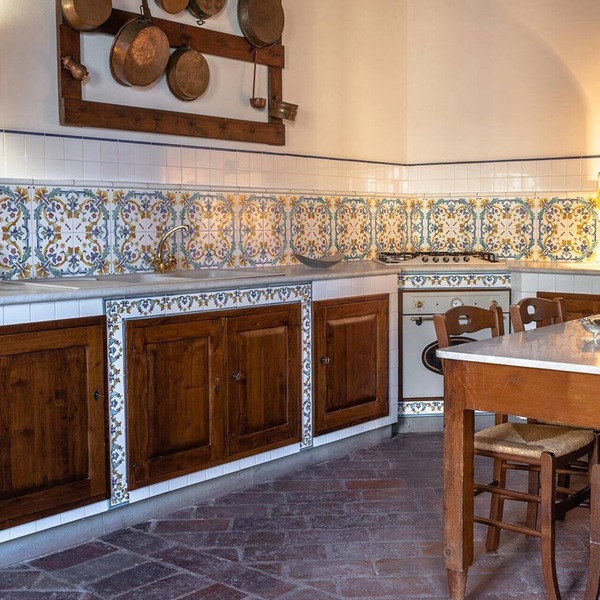 Torre Rasa Tuscan Holiday- Entire Structure
