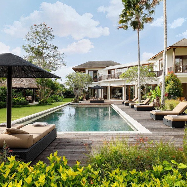 Tranquility and Luxury 6 Bedroom Villa, Jimbaran